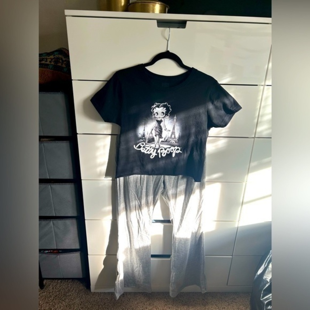 Betty Boop baby tee and flare stretch pants